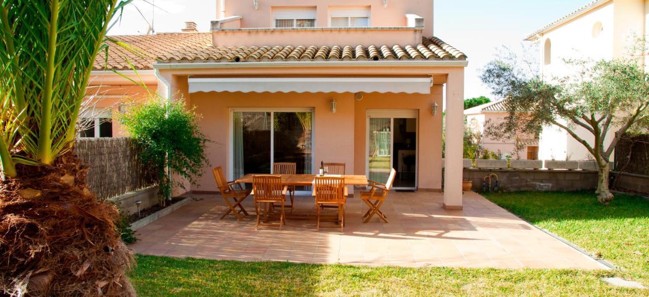 L' Escala Casa Con Jardin-Wifi Freeヴィラ エクステリア 写真