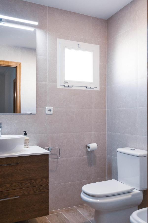 L' Escala Casa Con Jardin-Wifi Freeヴィラ エクステリア 写真